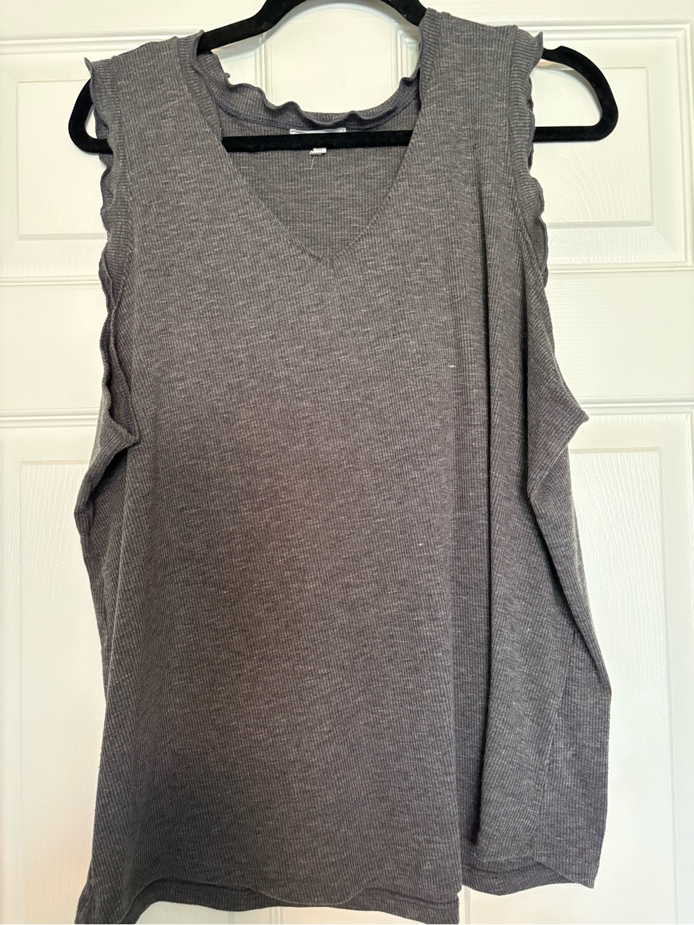 Maurices Ribbed V-Neck Sleeveless Tank Top - Gray